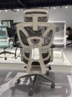 Office Chair With Comfortable Ergonomic Design - Image 2